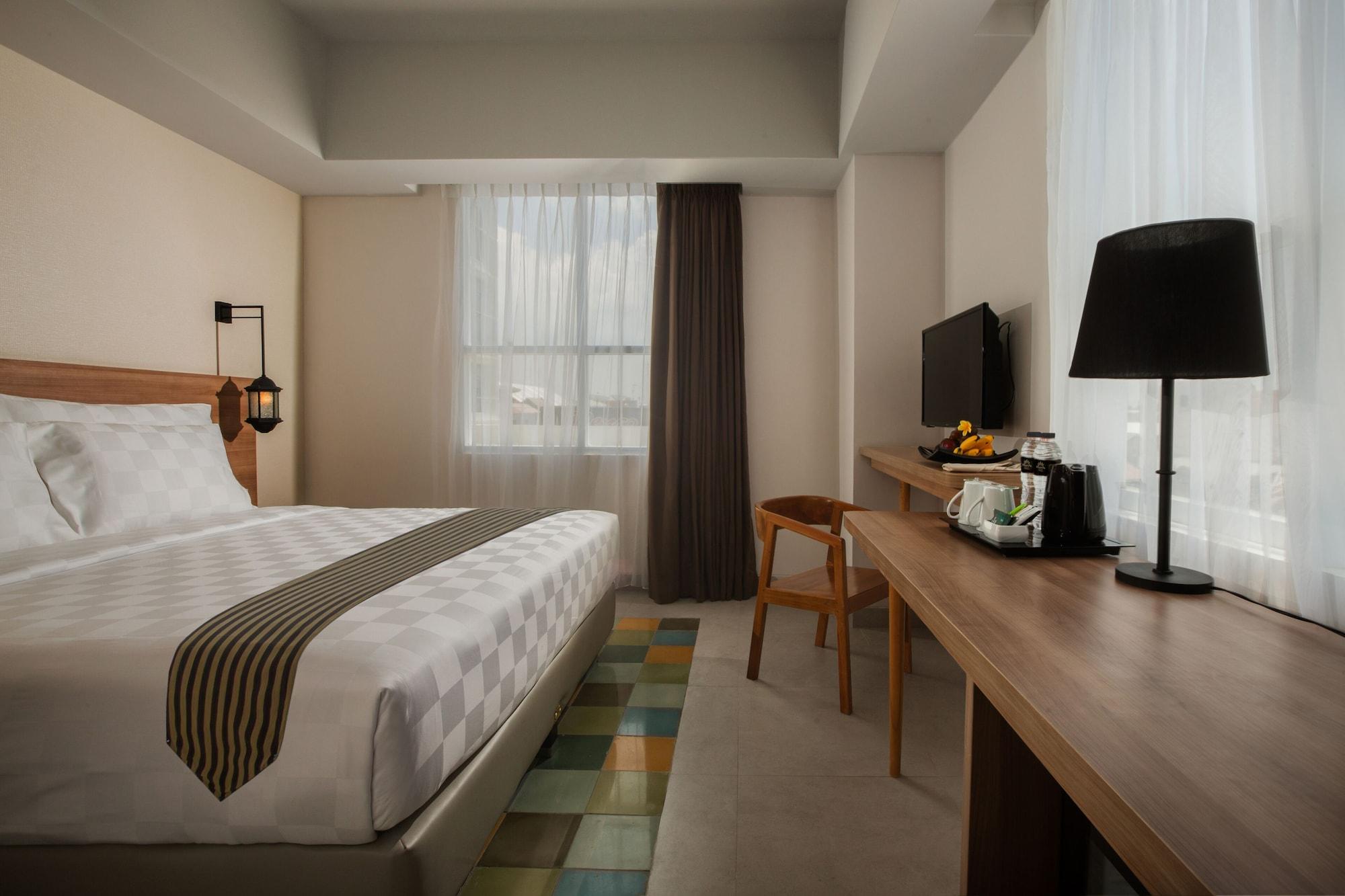 Khas Tugu Hotel Yogyakarta Exterior photo