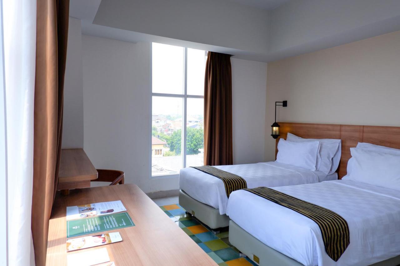 Khas Tugu Hotel Yogyakarta Exterior photo