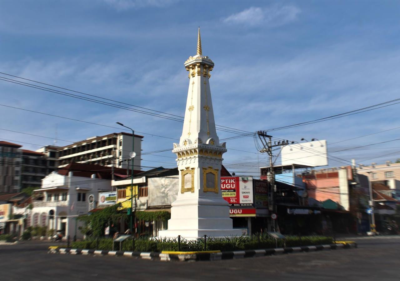 Khas Tugu Hotel Yogyakarta Exterior photo